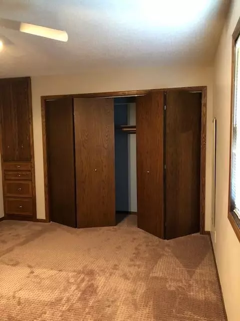 2201 1st Ave E, Williston, ND 58801 photo 50