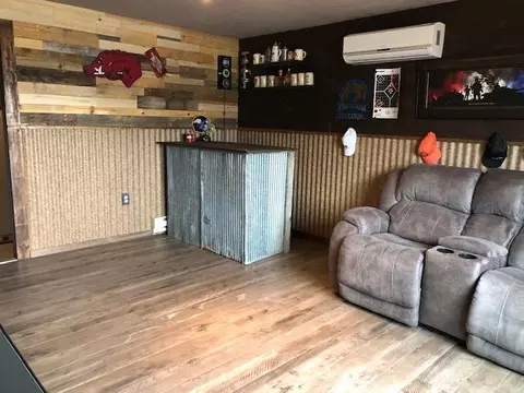 2110 20th Ave W, Williston, ND 58801 photo 4