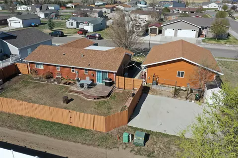 2110 20th Ave W, Williston, ND 58801 photo 30
