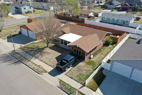 2110 20th Ave W, Williston, ND 58801 photo 35