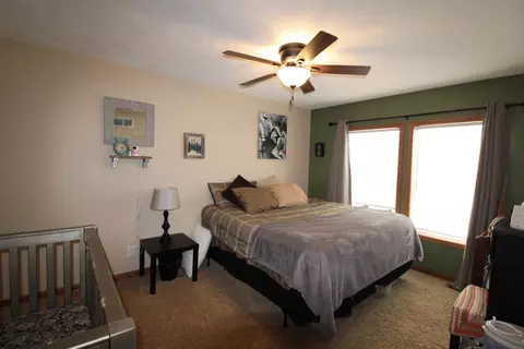 5464 Nicholas Ave, Williston, ND 58801 photo 18