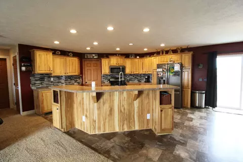 5464 Nicholas Ave, Williston, ND 58801 photo 5