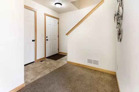 802 Nighthawk Dr, Stanley, ND 58784 photo 13