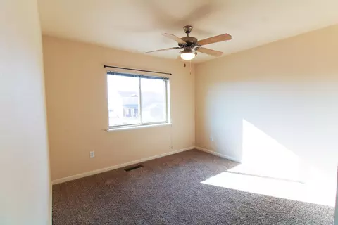 3502 Long Branch Ave, Williston, ND 58801 photo 10