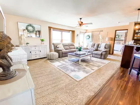 5482 Mathew Ave, Williston, ND 58801 photo 6