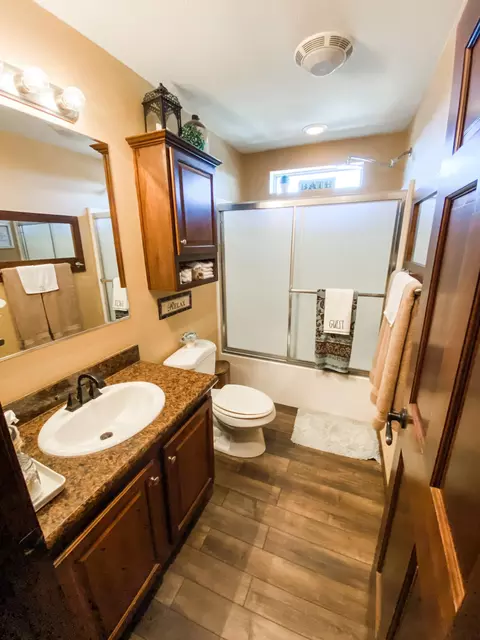5482 Mathew Ave, Williston, ND 58801 photo 14