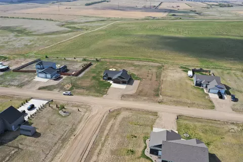 13682 Redwood Way, Williston, ND 58801 photo 44