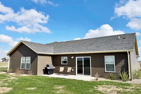 13682 Redwood Way, Williston, ND 58801 photo 66