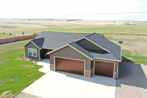 13682 Redwood Way, Williston, ND 58801 photo 50