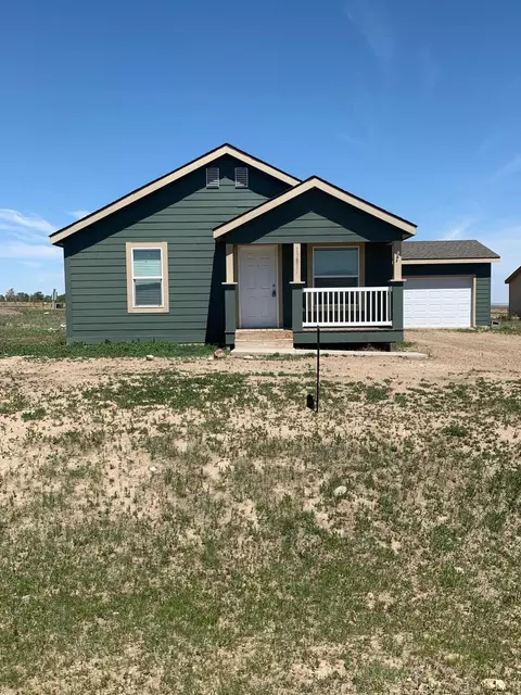 13839 Charlson St NW, Williston, ND 58801 photo 2