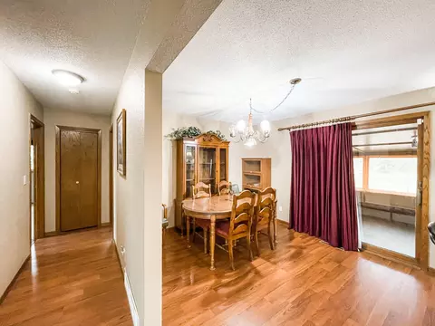7301 3rd Ave E, Williston, ND 58801 photo 8