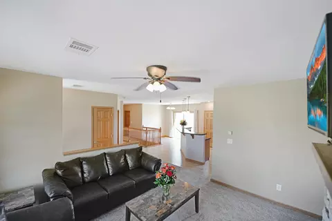 14014 Madison Ln, Williston, ND 58801 photo 16