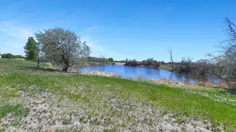 14014 Madison Ln, Williston, ND 58801 photo 7