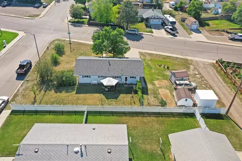 902 Reclamation Dr, Williston, ND 58801 photo 4
