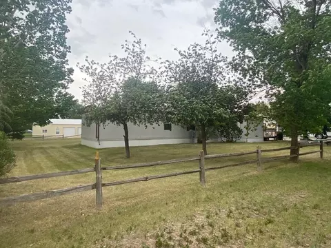 4116 3rd Ave E, Williston, ND 58801 photo 16