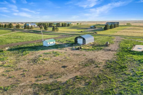 5824 132nd Dr NW, Williston, ND 58801 photo 5