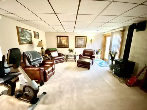 914 22nd St E, Williston, ND 58801 photo 25