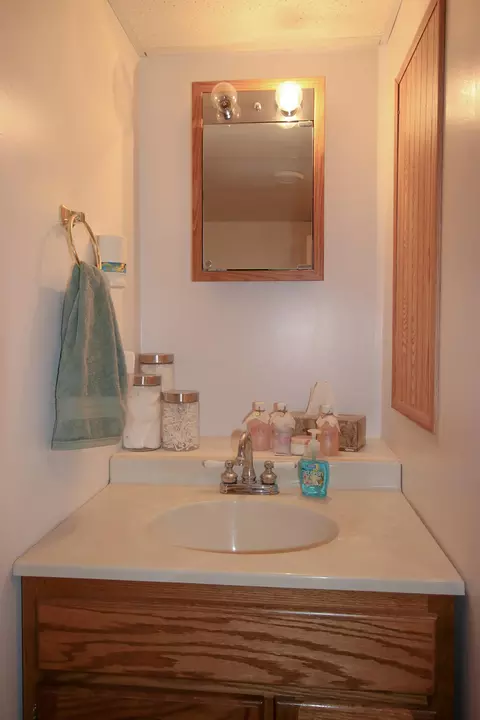 1106 4th St W, Williston, ND 58801 photo 25