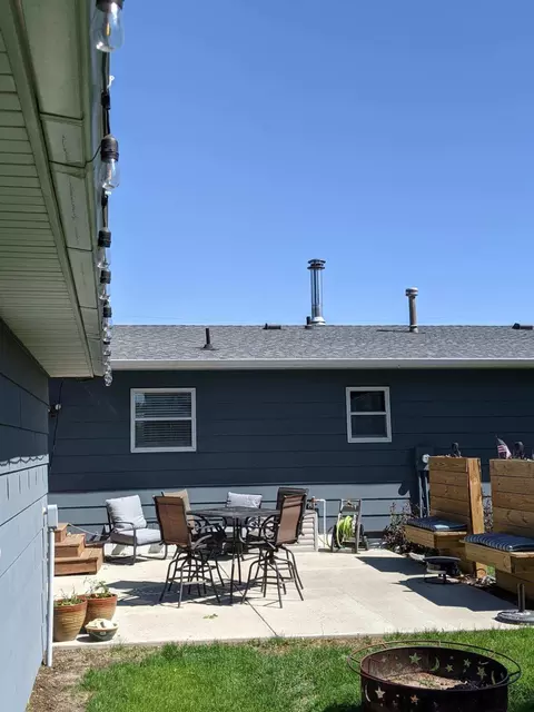 224 20th St E, Williston, ND 58801 photo 29