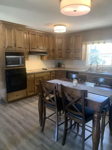 224 20th St E, Williston, ND 58801 photo 5