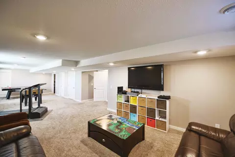 13696 Hawthorn Loop NW, Williston, ND 58801 photo 36