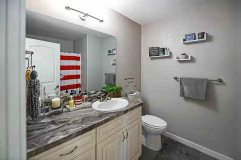 13696 Hawthorn Loop NW, Williston, ND 58801 photo 32