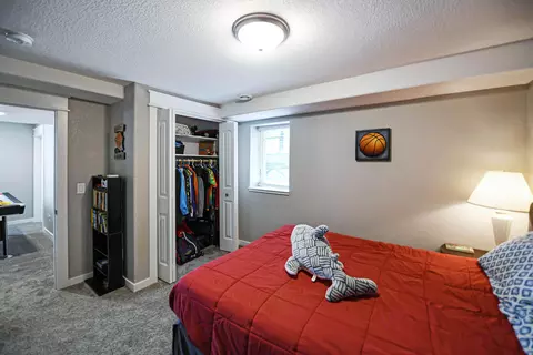 13696 Hawthorn Loop NW, Williston, ND 58801 photo 39