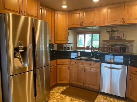 4923 Country Ln, Williston, ND 58801 photo 3