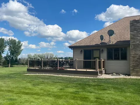 4923 Country Ln, Williston, ND 58801 photo 33