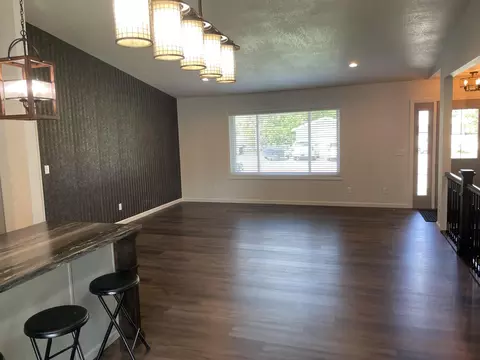2036 9th Ave E, Williston, ND 58801 photo 7