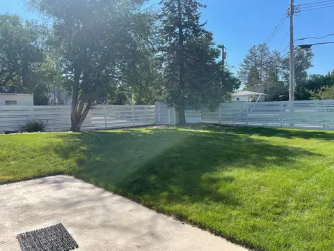 304 14th St E, Williston, ND 58801 photo 30