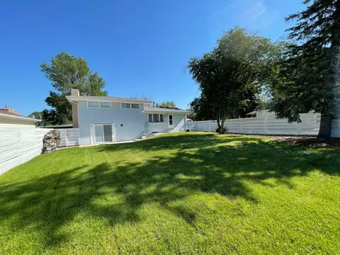 304 14th St E, Williston, ND 58801 photo 35