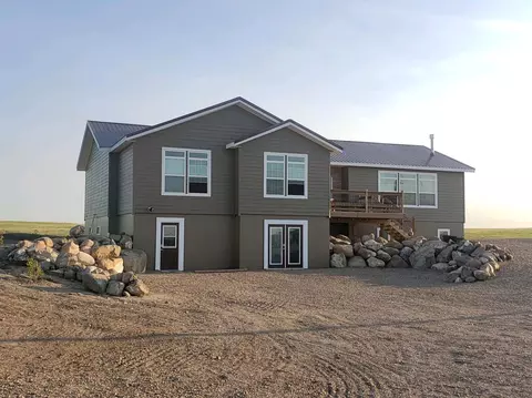 6777 133rd Ave NW, Williston, ND 58801 photo 3