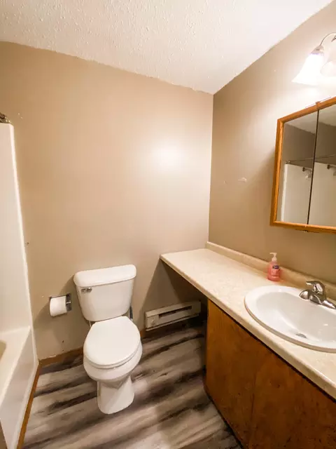 2009 20th Ave W, Williston, ND 58801 photo 9