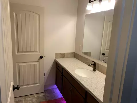 14768 Mortenson St, Williston, ND 58801 photo 28