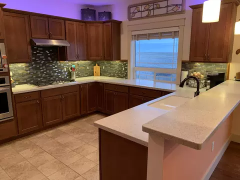 14768 Mortenson St, Williston, ND 58801 photo 6