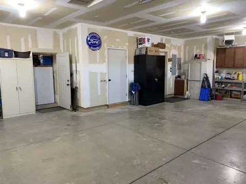 14768 Mortenson St, Williston, ND 58801 photo 55