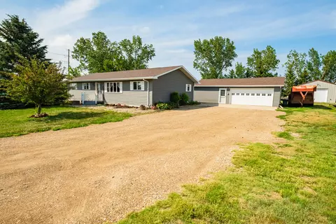 5124 126th Ave NW, Epping, ND 58843 photo 2