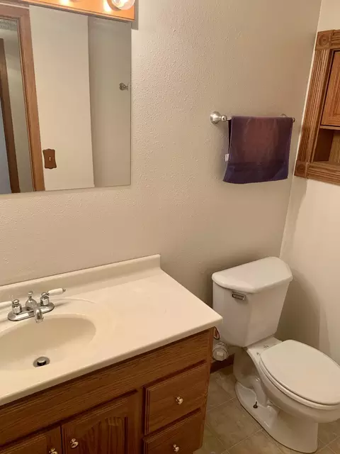 1722 28th St W, Williston, ND 58801 photo 30