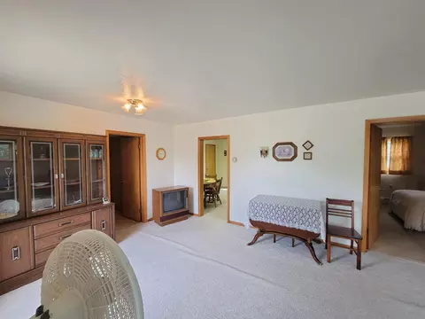 112 Hanks St, Grenora, ND 58845 photo 11