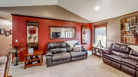 2301 12th Ave W, Williston, ND 58801 photo 8