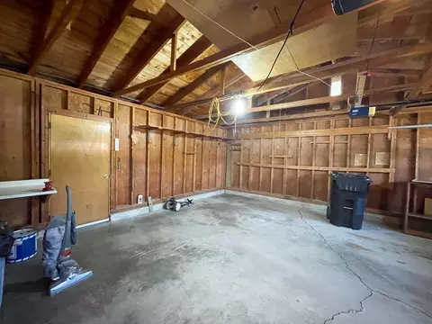 1516 2nd Ave E, Williston, ND 58801 photo 32