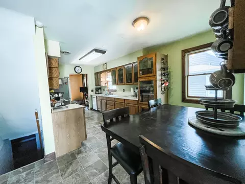 527 11th Ave W, Williston, ND 58801 photo 16