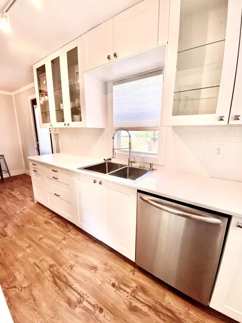 1320 Main, Williston, ND 58801 photo 22