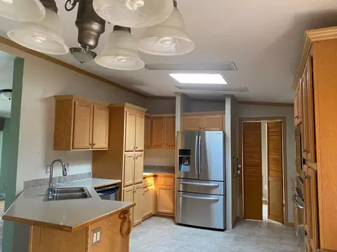 14086 47th Ln NW, Williston, ND 58801 photo 3