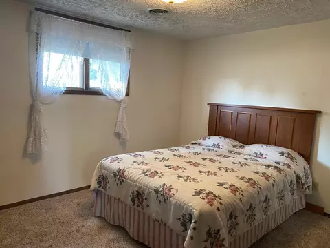 2122 1st Ave E, Williston, ND 58801 photo 15