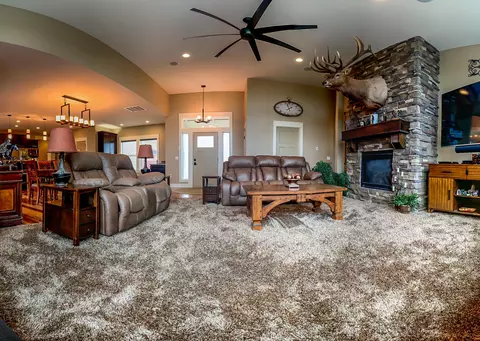 708 Tyler St, Williston, ND 58801 photo 19