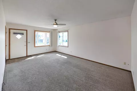 1419 1st Ave W, Williston, ND 58801 photo 5