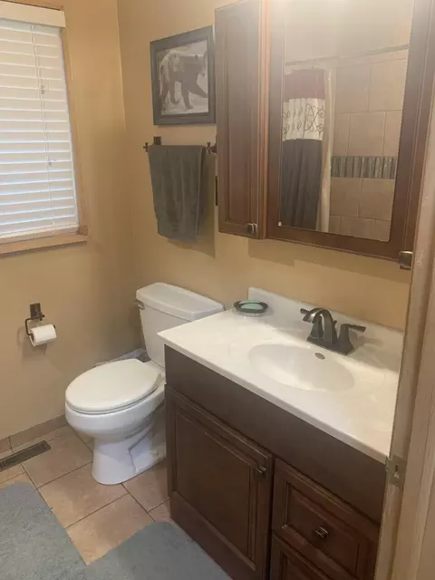 209 E Highland Dr, Williston, ND 58801 photo 28