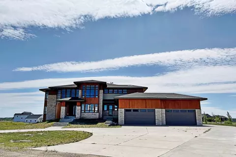 13918 Western Way, Williston, ND 58801 photo 3